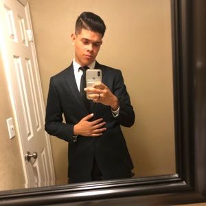 Meet your Posher, Jason